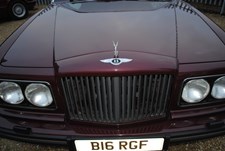 Bentley Brooklands 6.8 Saloon 4d 6750cc auto